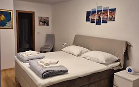 Apartment Mihael